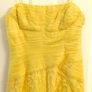 BCBGMAXAZRIA Strapless yellow dress size 6